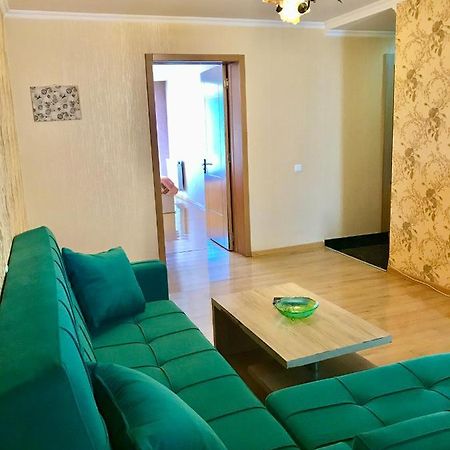 Homee Tbilisi Ngoại thất bức ảnh