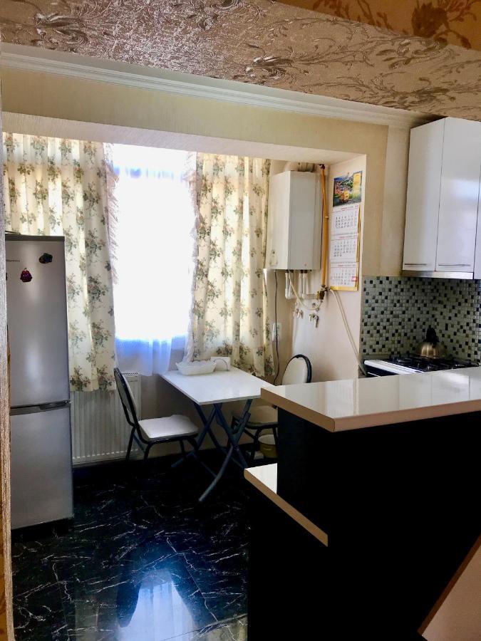 Homee Tbilisi Ngoại thất bức ảnh
