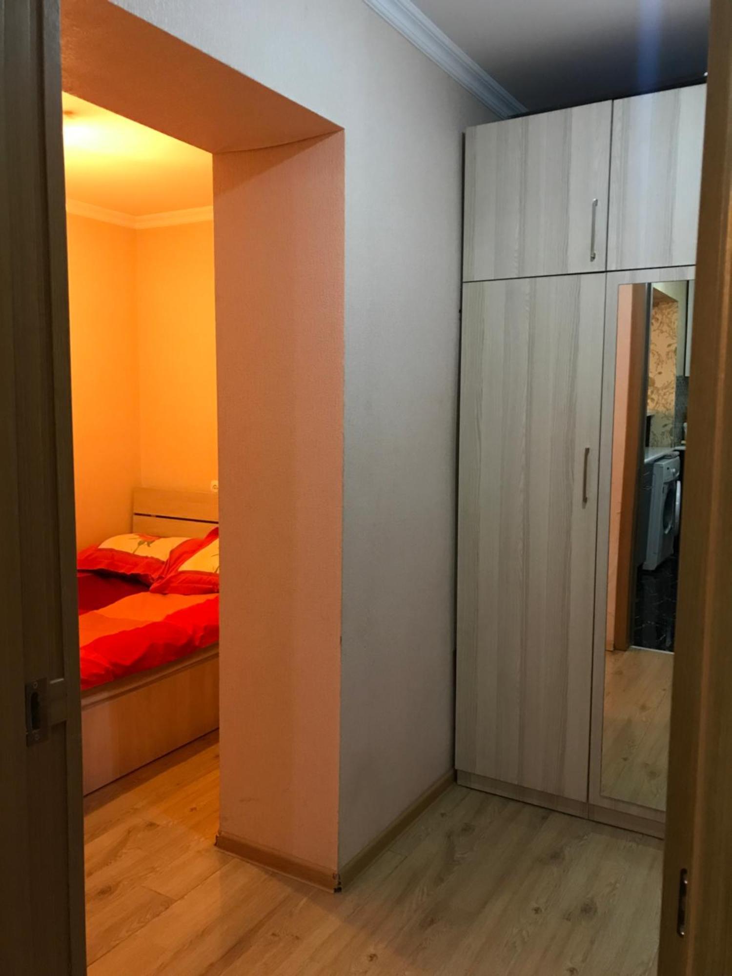 Homee Tbilisi Ngoại thất bức ảnh